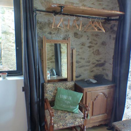 Louradou-Sur-Ciel Bed and Breakfast Jouqueviel Buitenkant foto